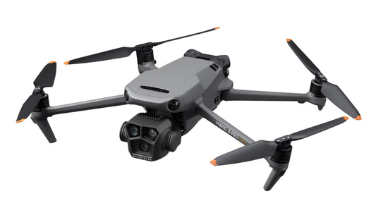 DJI Mavic 3 Pro Cine Premium Combo (DJI RC Pro)
